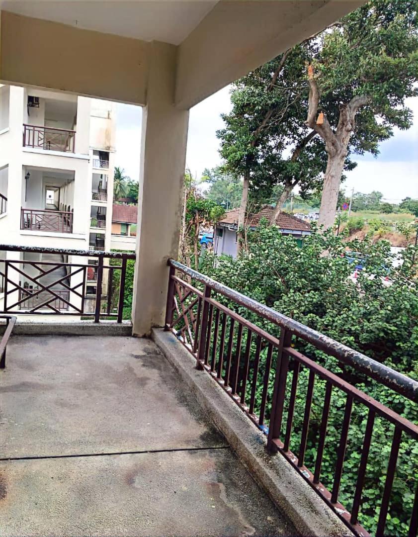 Bidadari Lagoon 4 Islamic Homestay Port Dickson Exterior foto